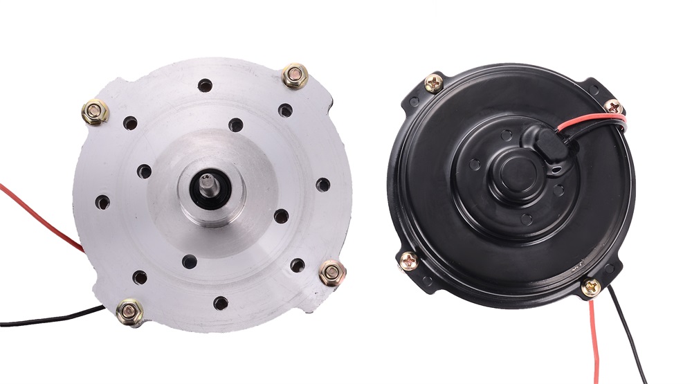 Flat oil pump motor